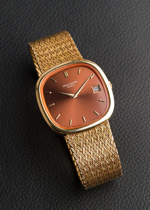 1979 Patek Philippe Ellipse Ref. 3604/2J 'Golden Circle' with Burgundy dial