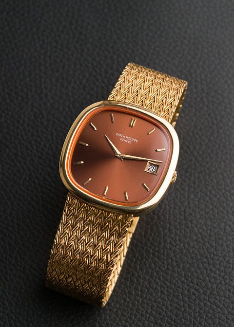 1979 Patek Philippe Ellipse Ref. 3604/2J 'Golden Circle' with Burgundy dial