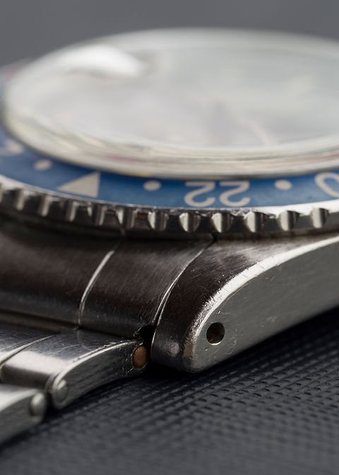 WhatsApp Image 2026-09-29 at 23.58.48 1963 Rolex GMT-Master Ref. 1675 'PCG' with Gilt 'Underline' dial Fuchsia insert
