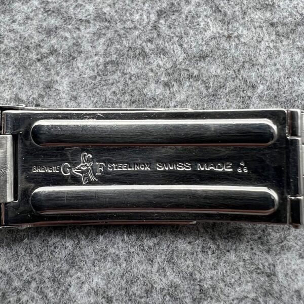 YEAR 1966 MINT GAY FRERES ELASTIC RIVIT BAND FOR ROLEX, PATEK PHILIPPE, 12 LINKS 18MM STRAIGHT END