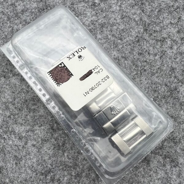 16520 DAYTONA 78390A STEEL CLASP D05 CODE (Random Serial) NOS