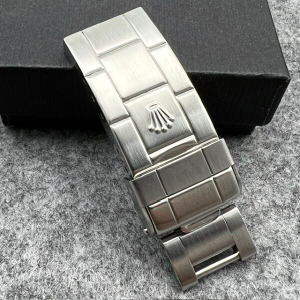 YEAR 1995 ROLEX 16600 SEA DWELLER STEEL CLASP