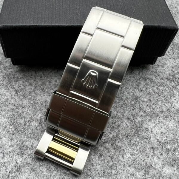 YEAR 1985 MINT ROLEX 16803 16613 SUBMARINER STEEL/GOLD CLASP REF 93153.18 J8 CODE