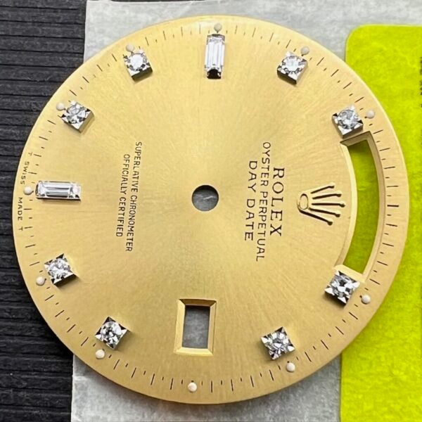 TRITIUM DOTS 18038 18238 DAY DATE CHAMPAGNE DIAMONDS INDEX DIAL