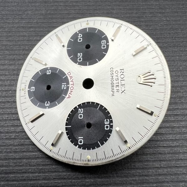RARE NO SERVICE VARIANT – TRITIUM 6263 6265 DAYTONA SMALL RED DIAL
