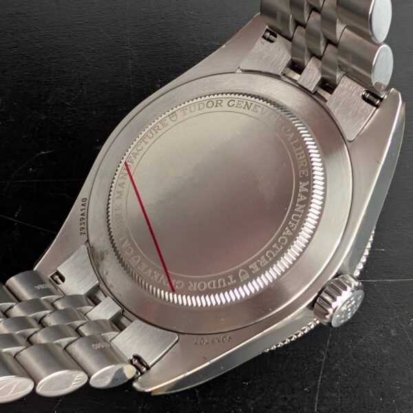 WhatsApp Image 2026-10-14 at 05.25.02 Tudor Black Bay 58 Burgundy