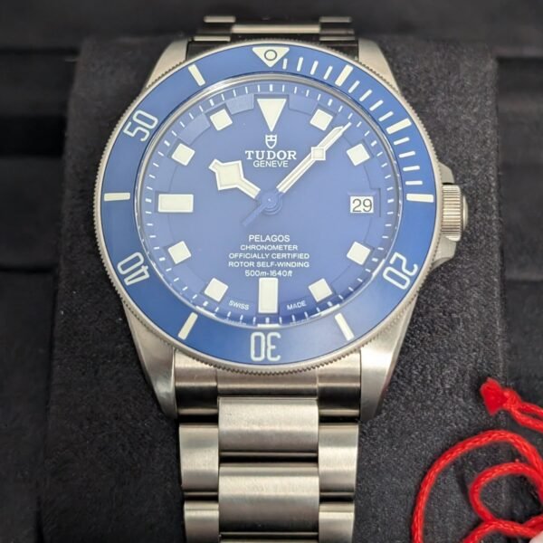 Tudor Pelagos 42 Tudor Pelagos 42